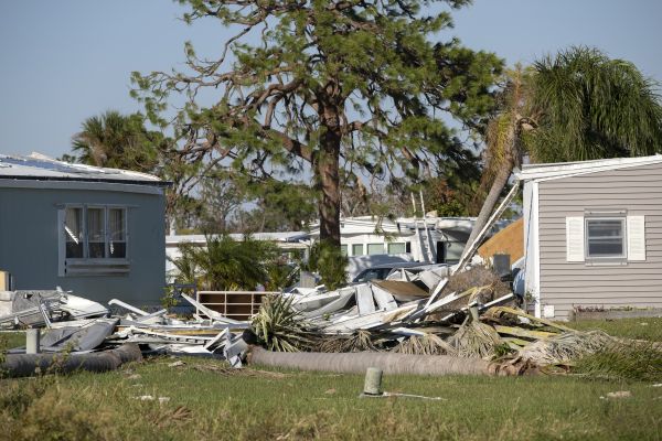 Double Wide Demolition in Estero